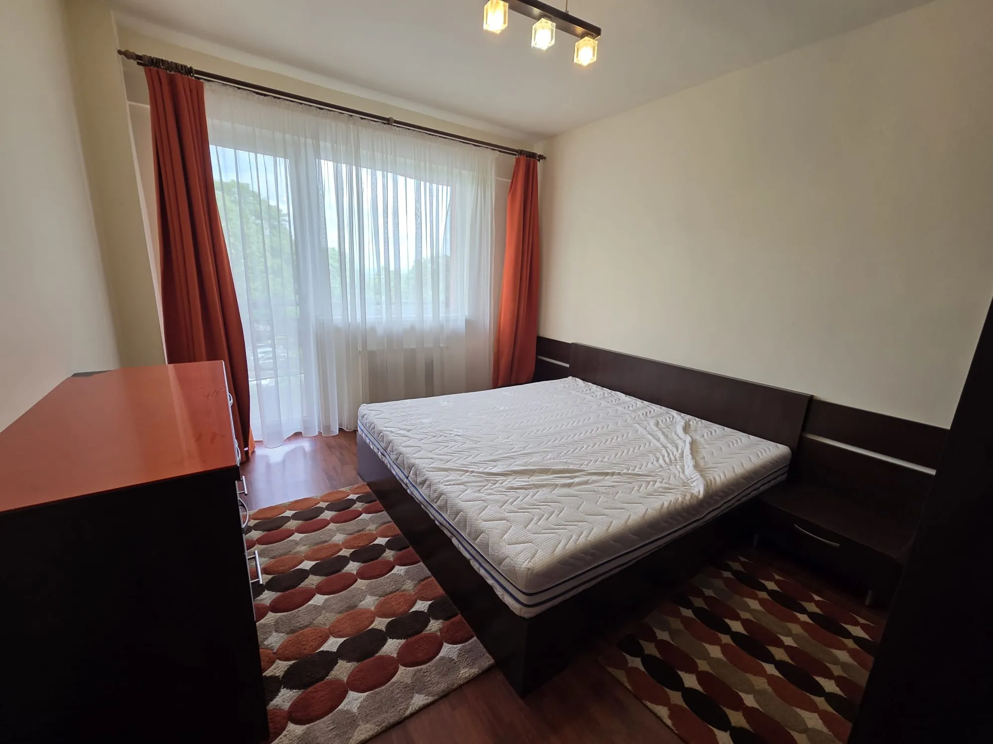 property gallery main image