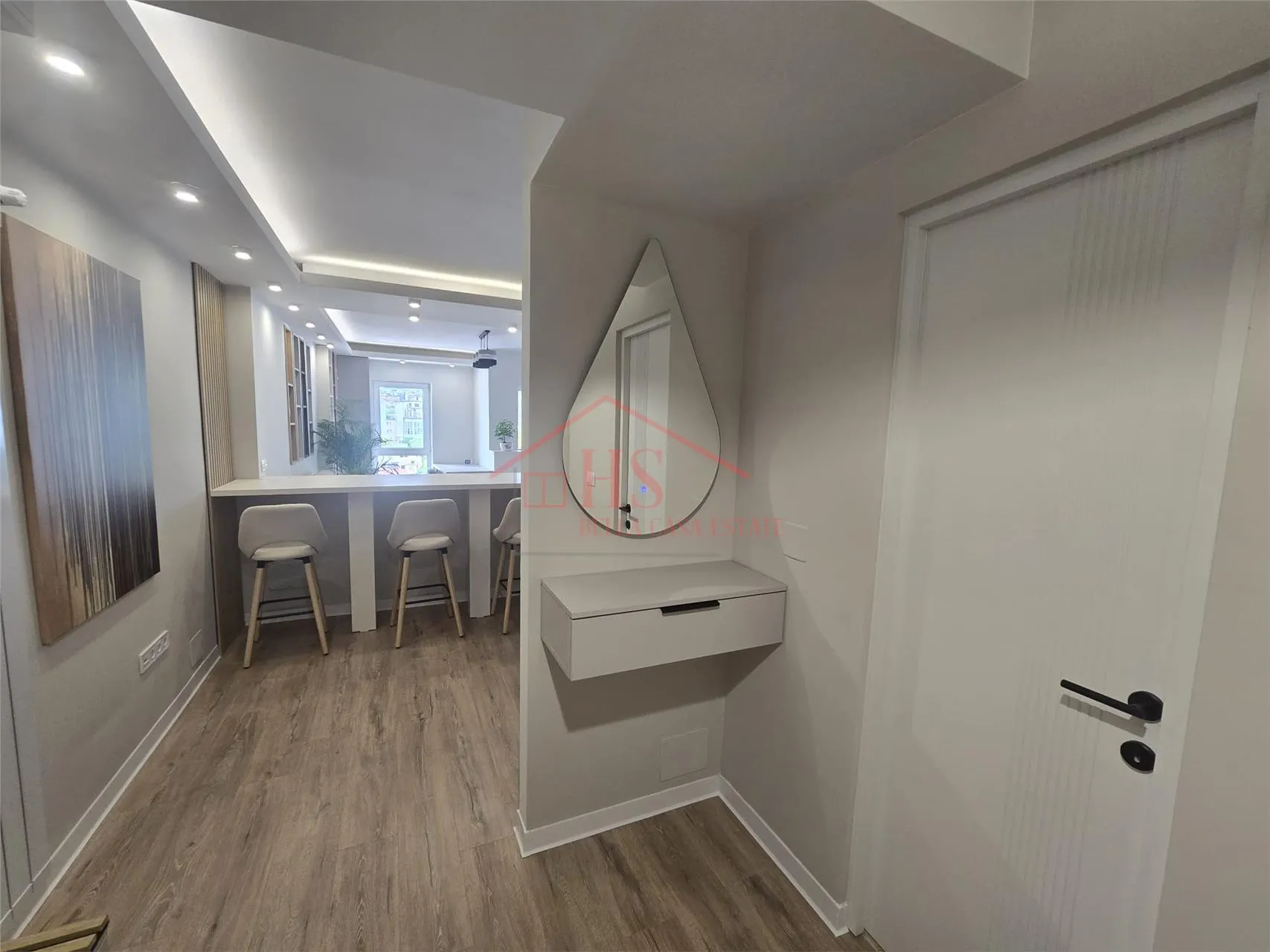 property gallery main image