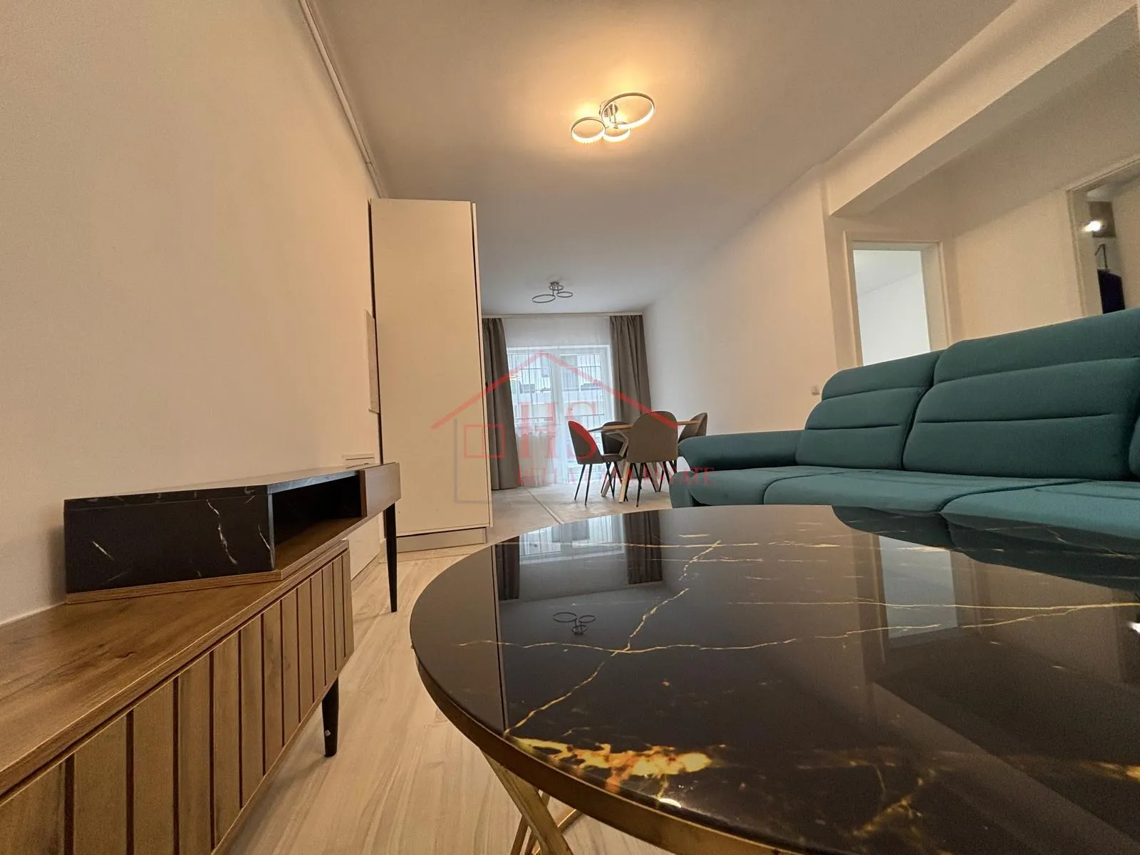 property gallery main image