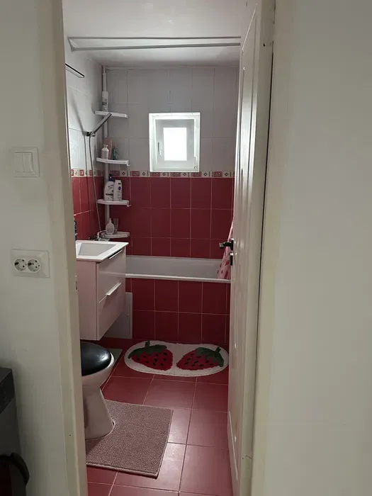 property gallery main image